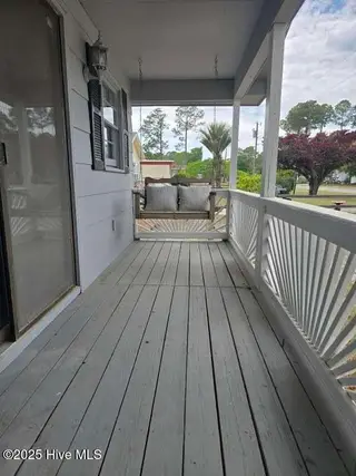 632 Live Oak Drive, Sunset Beach, NC 28468 – photo 6: 20250507_134847