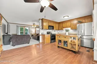 2345 Mayfield Drive, Winterville, NC 28590 – photo 9: 1000018247