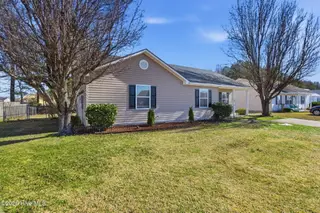 1004 Jessica Street, Elizabeth City, NC 27909 – photo 2: 2-web-or-mls-jessicalisting-8