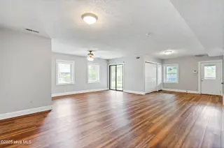 303 Live Oak Street, Emerald Isle, NC 28594 – photo 11: DSC05523