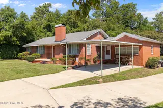 1805 Rose Street, Goldsboro, NC 27530 – photo 3: 5T5A7192