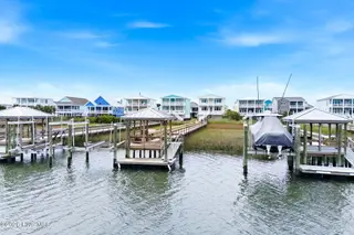 2724 W Pelican Drive, Oak Island, NC 28465 – photo 2: shniderproductions.com-14