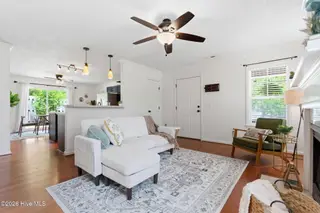 2214 Jefferson Street, Wilmington, NC 28401 – photo 5: 15-web-or-mls-dsc08459