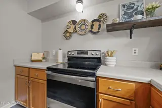 2062 Hunters Ridge Drive, Midway Park, NC 28544 – photo 12: 26-web-or-mls-2062 Hunters Ridge Drive 6