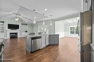 307 Lightning Bug Lane, Holly Ridge, NC 28445 – photo 14: 14-web-or-mls-Kitchen