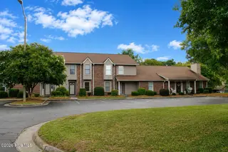 1861 Quail Ridge Road D, Greenville, NC 27858 – photo 1: Building_sky_a