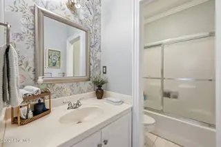 3507 Warwick Drive, Greenville, NC 27858 – photo 23: 23-web-or-mls-IMG_9834_edit