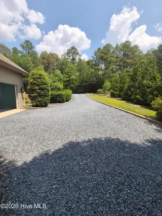 7 Bobolink Road, Jackson Springs, NC 27281 – photo 18: BLUE STONE DRIVEWAY
