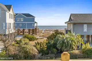 916 E Dolphin Drive, Oak Island, NC 28465 – photo 4: KahunaPhoto.com 916-5
