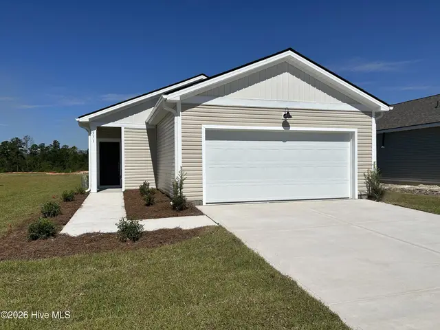 571 Coronado Avenue SE, Leland, NC 28451