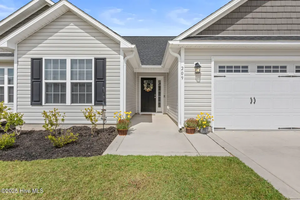 209 Moonstone Court, Jacksonville, NC 28546 – photo 1 of 30: moonstone-2