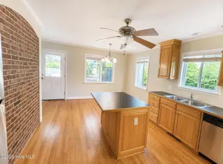 1405 N Overlook Drive, Greenville, NC 27858 – photo 3: 2