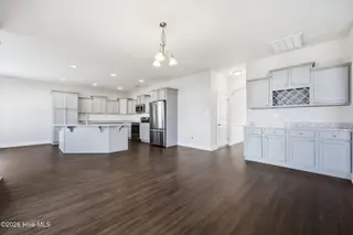 508 Seashore Street, Grimesland, NC 27837 – photo 14: 53-web-or-mls-IMG_0098
