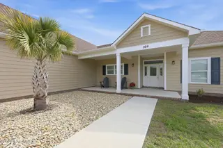 109 Fawn Creek Court, Cedar Point, NC 28584 – photo 3: Front Porch