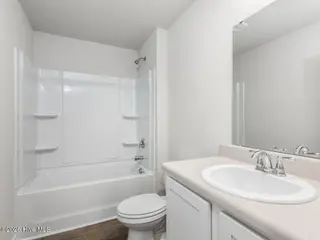 411 Driftwood Drive 46, Richlands, NC 28574 – photo 23: DrummondGrove62812baDRHorton-026-024-128