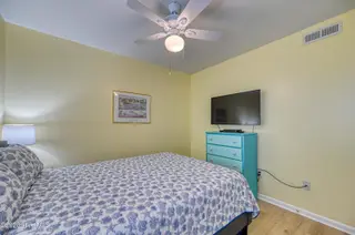 1822 New River Inlet Road Unit 1304a, North Topsail Beach, NC 28460 – photo 13: Bedroom 2