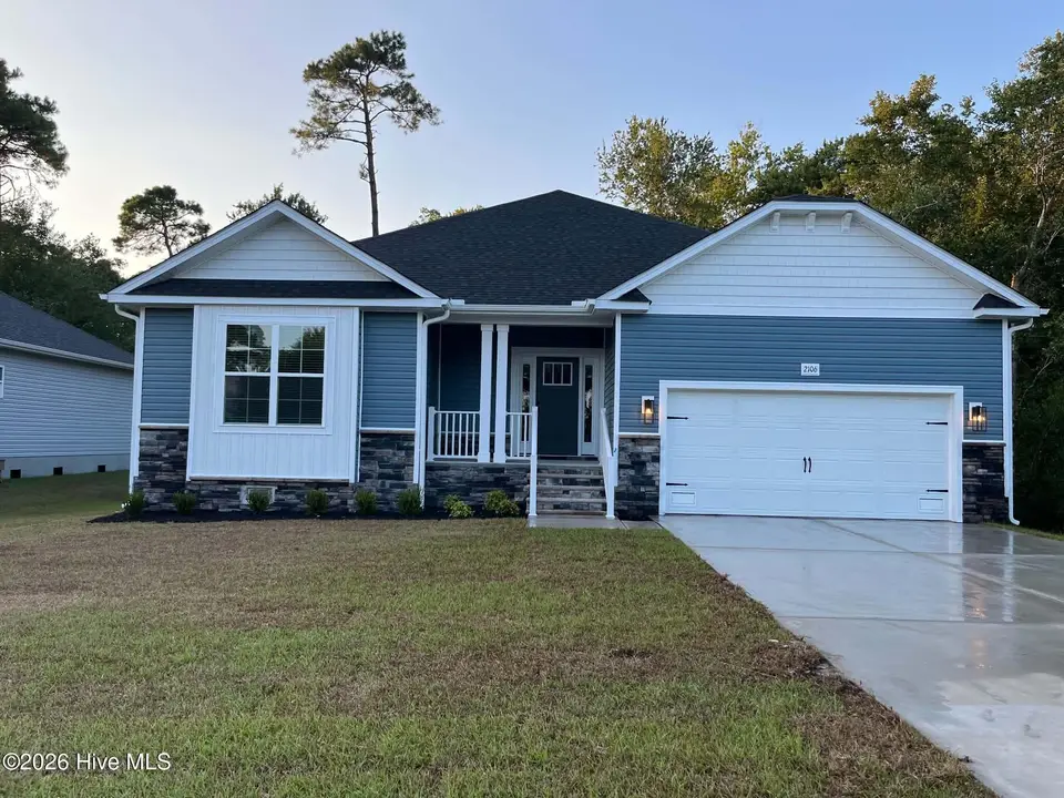 2106 Caracara Drive, New Bern, NC 28560 – photo 1 of 1: b4282dd7-e684-41a3-a06a-9da99b372ec0