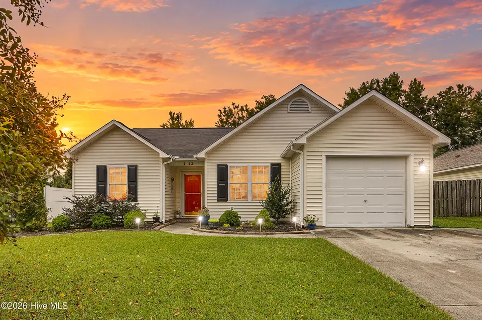 1112 Sunburst Way, Leland, NC 28451 – photo 1 of 47: 1_virtual twilight