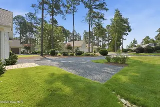 172 Champions Ridge Drive, Southern Pines, NC 28387 – photo 7: 47-web-or-mls-DSC05472