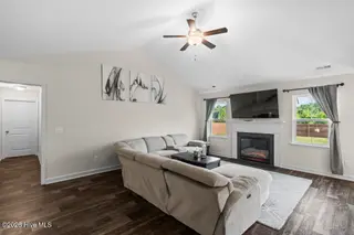 310 James Hedrick Court, Jacksonville, NC 28540 – photo 5: 425A1749