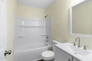 931 W Connecticut Avenue, Southern Pines, NC 28387 – photo 24: 31-web-or-mls-IMG_8559