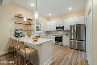 509 S 5th Avenue, Wilmington, NC 28401 – photo 7: Kitchen