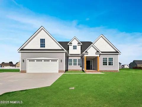 118 Grandview Drive, Elizabeth City
