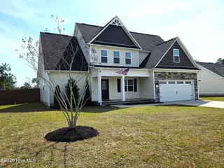 123 Sonia Drive, Hubert, NC 28539 — 3-bedroom home in Eastport, Hubert, NC, photo 2 of 75: Front L Daylight