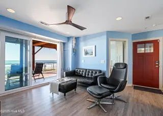 901 E Beach Drive, Oak Island, NC 28465 – photo 14: 901 E Beach Dr MLS-17