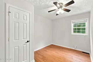 700 Harris Street, Aberdeen, NC 28315 – photo 23: 27-web-or-mls-IMG_4700