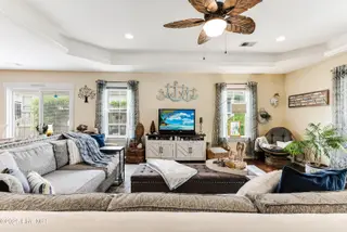131 NE 33rd Street, Oak Island, NC 28465 – photo 16: living