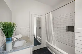 306 S Howard Circle, Tarboro, NC 27886 – photo 23: Full Guest Bathroom