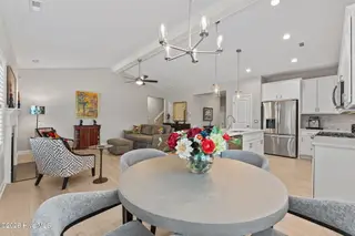 207 Rough Ridge Trail 13, Aberdeen, NC 28315 – photo 15: Breakfast Nook