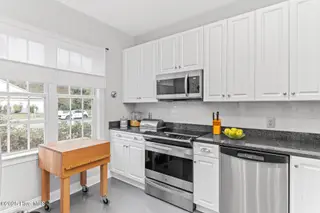 3806 Echo Farms Boulevard, Wilmington, NC 28412 – photo 5: 010_3806_echo_farms_blvd-10_548