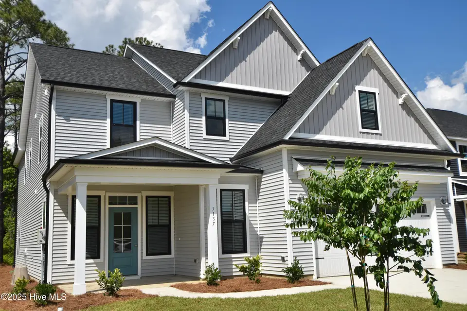81 N Bandwheel Way, Hampstead, NC 28443 – photo 1 of 1: Armstrong Architectural Style