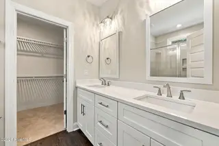 4006 Brighton Drive, New Bern, NC 28562 – photo 22: 19-web-or-mls-0C0A5714-edit