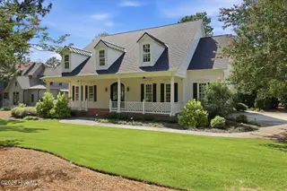 102 Chesterfield Drive, Pinehurst, NC 28374 – photo 5: Front Exterior