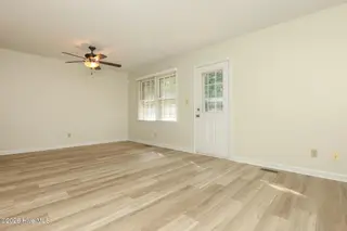 1505 Clifton Road, Jacksonville, NC 28540 – photo 11: 1505 Clifton-29