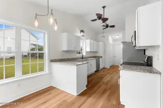 144 Forest Bluff Drive, Jacksonville, NC 28540 — 3-bedroom home in River Hills, Jacksonville, NC, photo 9 of 28: forest-9