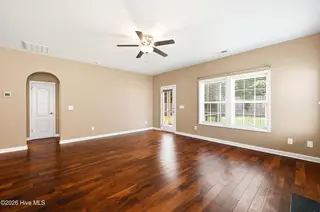 1036 Adams Landing Drive, Wilmington, NC 28412 — 5-bedroom home in Adams Landing, Wilmington, NC, photo 13 of 60