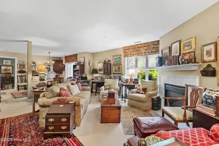 4106 Breezewood Drive Apt 102, Wilmington, NC 28412 – photo 6: 6_living room
