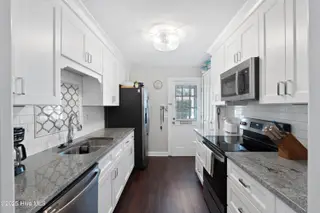 13 Village Green Circle, Southern Pines, NC 28387 – photo 7: Kitchen with Stainless Steel Appliances