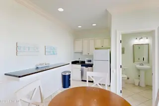 39 Porpoise Place, North Topsail Beach, NC 28460 – photo 10: 39 Porpoise Place - Interior - Edited_56