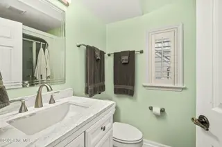 1707 Front Street, Beaufort, NC 28516 – photo 23: Full Bath