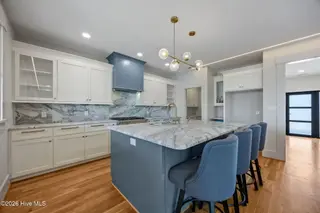 208 Radio Island Road, Morehead City, NC 28557 — 4-bedroom home in Tide Lines, Morehead City, NC, photo 13 of 62: 39-web-or-mls-208 Radio Island 067
