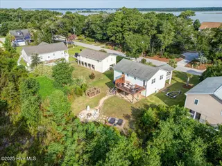 7215 Sound Drive, Emerald Isle, NC 28594 – photo 2: 47-7215_Sound_Dr-47