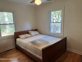 121 Laurel Drive, Wilmington, NC 28401 — 3-bedroom home in Wrightsboro Acres, Wilmington, NC, photo 8 of 18: Bed2
