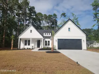 406 Sandlewood Drive NW, Calabash, NC 28467 – photo 2: 20260522_170536