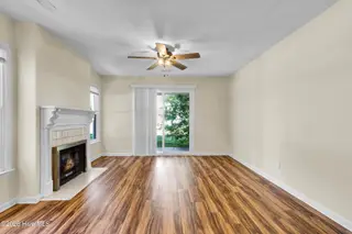 106 W Victoria Court A, Greenville, NC 27834 – photo 6: 106 W Victoria Court A
