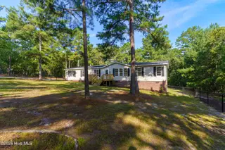 1470 Ring Road, Carthage, NC 28327 – photo 3: Front of house